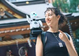Un robot sur votre épaule vous fera découvrir Tokyo 15 Un Robot Sur Votre Epaule Vous Fera Decouvrir Tokyo.jpg