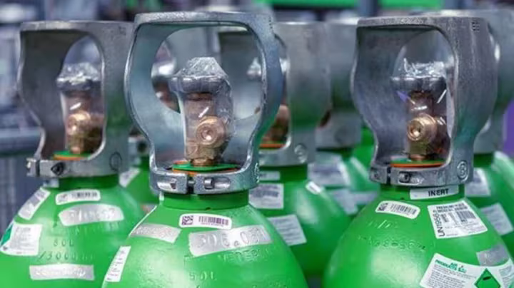 Vendre de la fumée : purifiez et transformez-en CO₂ pour créer des boissons rafraîchissantes ! 2 Image de bouteilles de CO₂ alimentaire