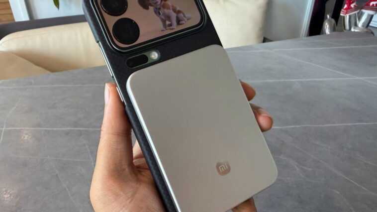 Xiaomi rattrape Apple : découvrez sa nouvelle batterie magnétique ultra fine 1 Xiaomi suit Apple : découvrez sa nouvelle et fine batterie magnétique