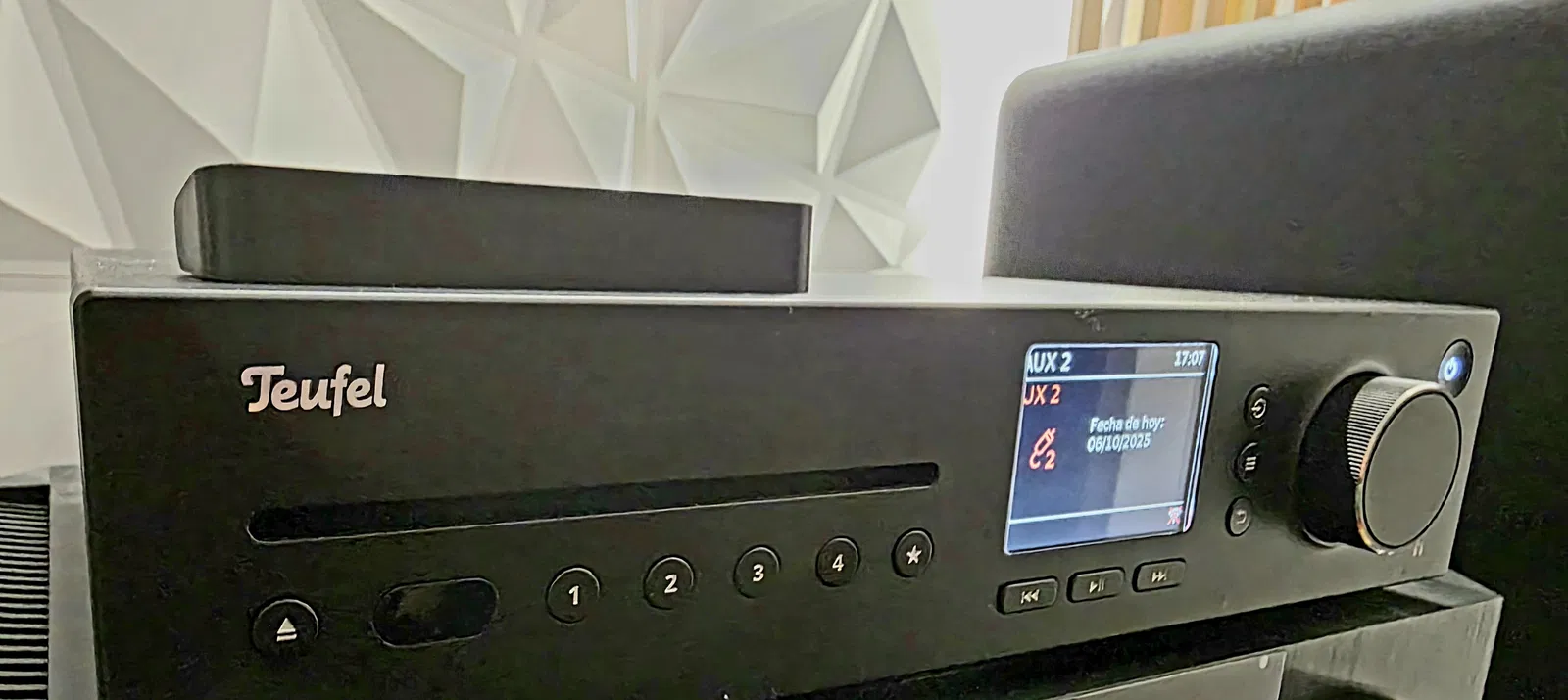 J'ai comparé un lecteur CD sans DAC intégré à un modèle classique pour te simplifier la vie 5 J'ai comparé un lecteur de CD sans DAC intégré avec un traditionnel pour vous épargner le travail