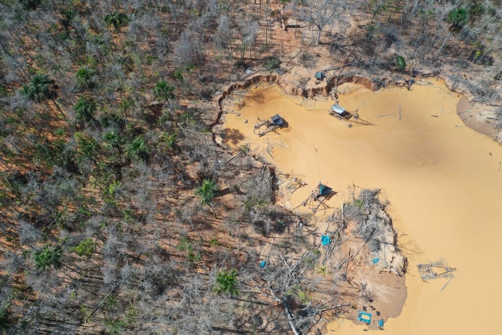 L'or noir d'Amazonie : que se passe-t-il dans la plus grande forêt du monde ? 8 La déforestation causée par l'exploitation illégale de l'or / Crédit: MAAP