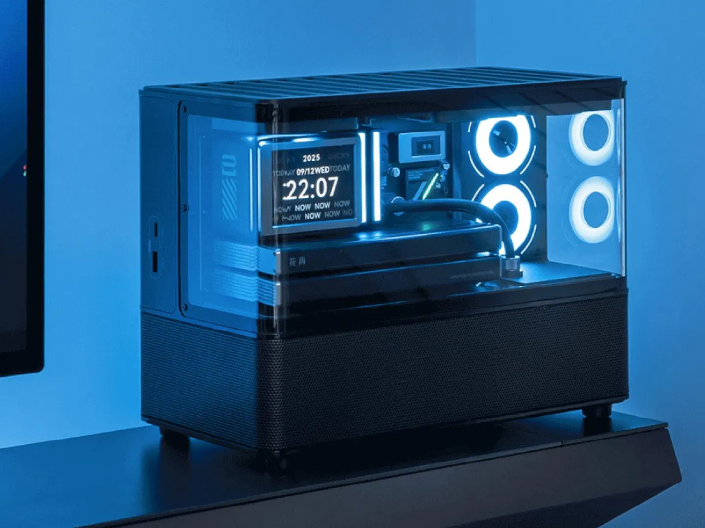 Semble être un PC gaming, mais c'est en réalité un haut-parleur Bluetooth : découvrez l'Edifier Huazai New Cyber 4 Ressemblant à un PC gaming, il s'agit en fait d'un haut-parleur Bluetooth : voici l'Edifier Huazai New Cyber