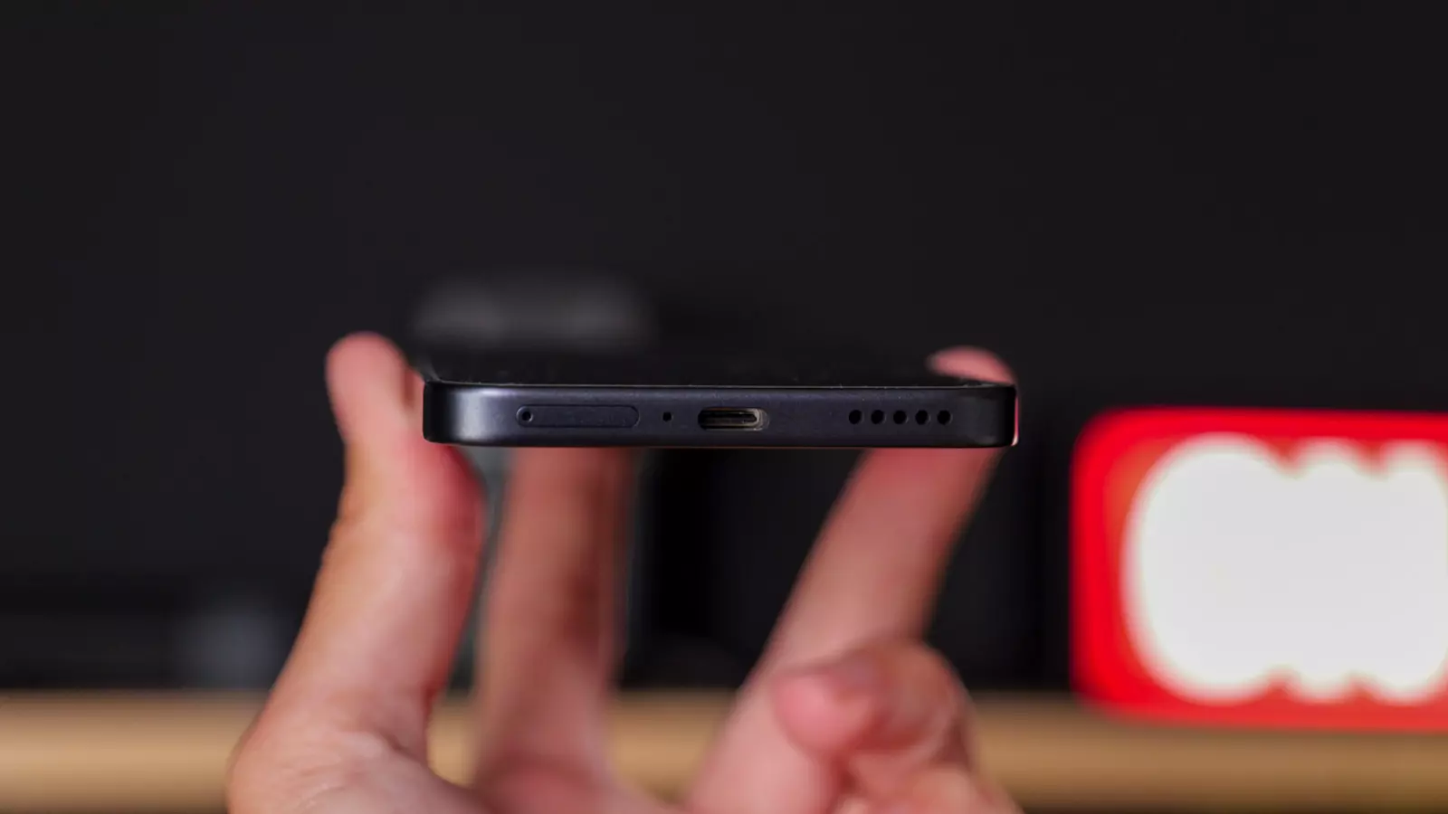 Les smartphones les plus fins et élégants de 2025 4 Grosor del HONOR 400