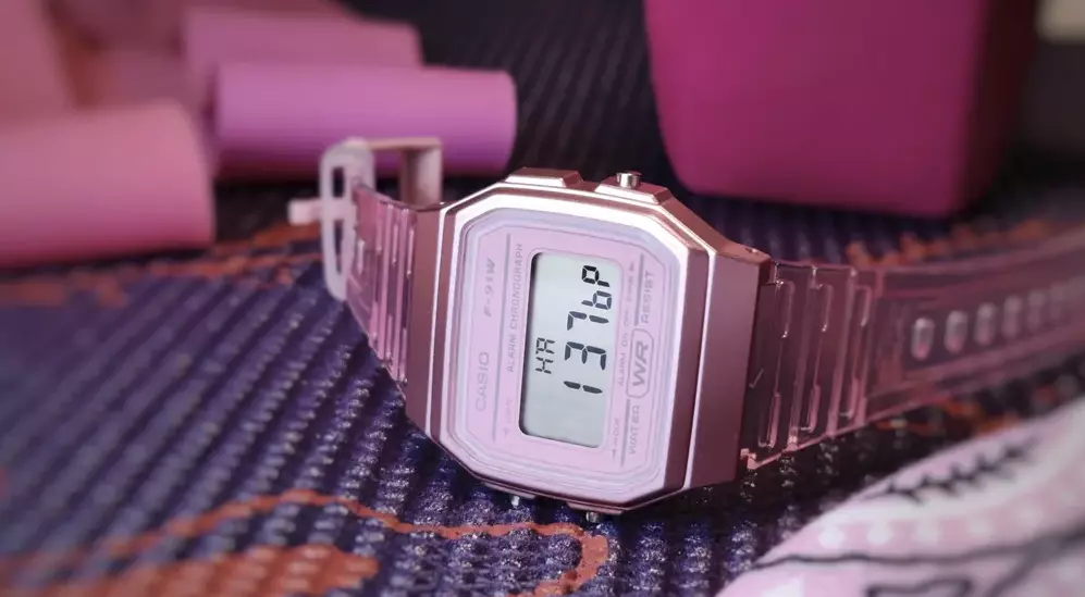 Les montres connectées modernes ne sont pas pour moi, mais si Casio lançait une montre intelligente... 3 Casio OLee Watch
