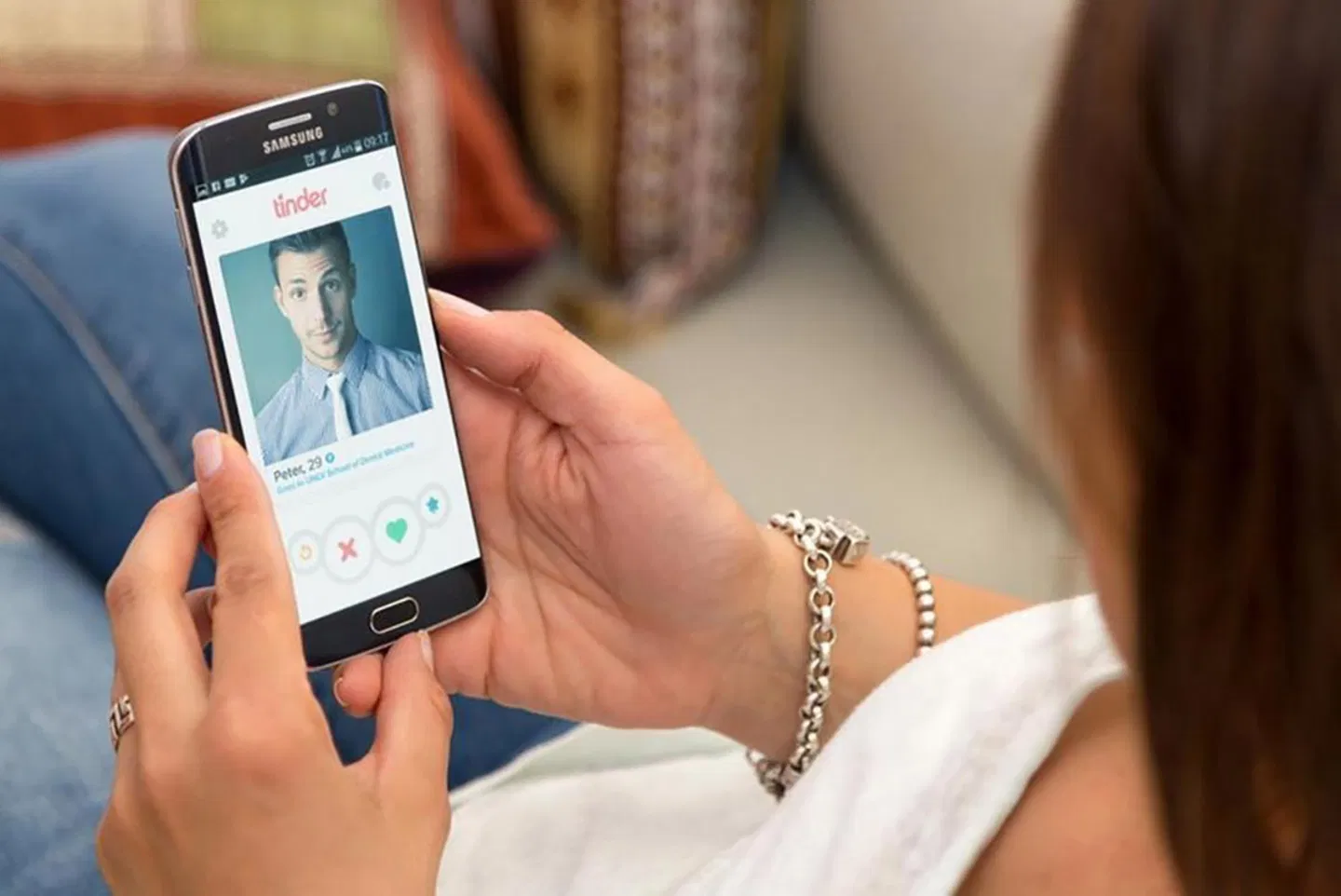 Comment optimiser ton profil Tinder : photos, bio et conseils pratiques 6 Conseils pour améliorer votre performance sur Tinder