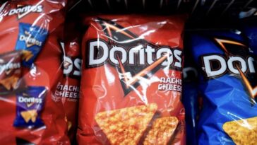 Étudiant menotté à cause d'une erreur de l'IA : un paquet de chips confondu avec une arme à feu 6 Étudiant menotté à cause d'une erreur de l'IA : un paquet de chips confondu avec une arme à feu