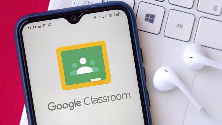 Guide Google Classroom : tout sur son utilisation et ses fonctionnalités clés 2 Guide Google Classroom : qu'est-ce que c'est, comment l'utiliser et ses principales fonctionnalités