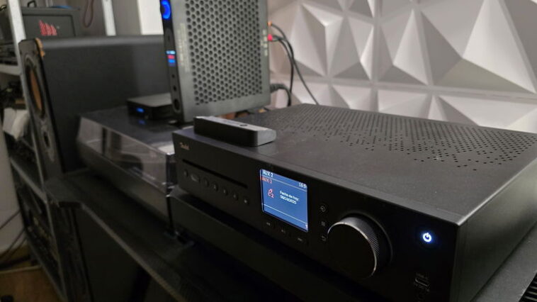 J'ai comparé un lecteur CD sans DAC intégré à un modèle classique pour te simplifier la vie 1 J'ai comparé un lecteur de CD sans DAC intégré avec un traditionnel pour vous épargner le travail