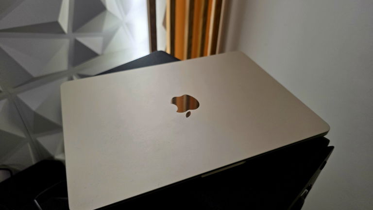 J'ai payé plus cher pour un MacBook Air M4 et j'ai enfin compris sa vraie valeur 2 J'ai payé plus pour un MacBook Air M4 et j'ai découvert qu'il vaut enfin son prix