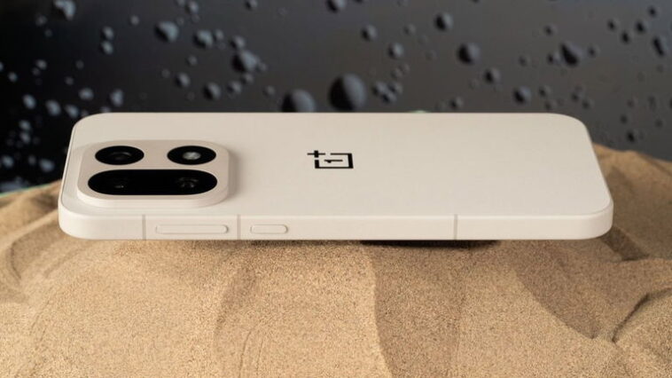 Le OnePlus 15 dévoile ses objectifs : trois capteurs de 50 MP et vidéo 4K à 120 fps 1 Le OnePlus 15 confirme ses caméras : trois capteurs de 50 MP et enregistrement 4K à 120 fps