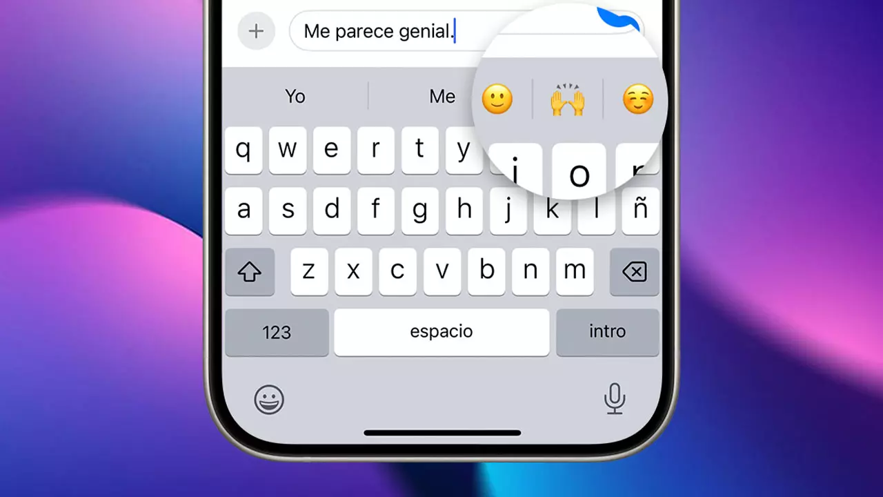 Le dernier bug d'iOS rend très désagréable l'utilisation du clavier de l'iPhone : 'Je pensais que je devenais vieux' 2 teclado iphone 15 pro