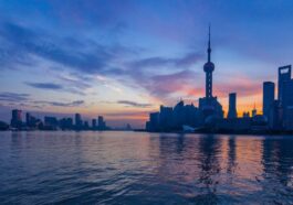 Le niveau de la mer monte plus vite que jamais en 4.000 ans : l'étude sur Nature qui alerte la Chine 32 Shanghaï est l'une des principales villes côtières de Chine menacées par l'élévation du niveau de la mer / Crédit : iStock
