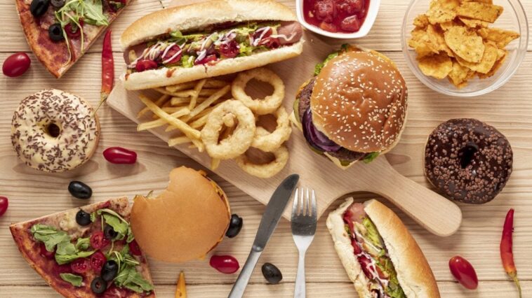 Les aliments ultra-transformés comme la cigarette, l'alerte d'une étude : “Nous découvrirons les véritables effets dans quelques années” 1 Image