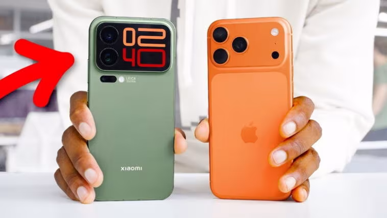 Marques Brownlee compare le Xiaomi 17 Pro Max à l'iPhone 17 Pro Max... mais avec un plus ! 1 Marques Brownlee analyse le nouveau Xiaomi 17 Pro Max et déclare qu'il ressemble à un iPhone 17 Pro Max... mais meilleur