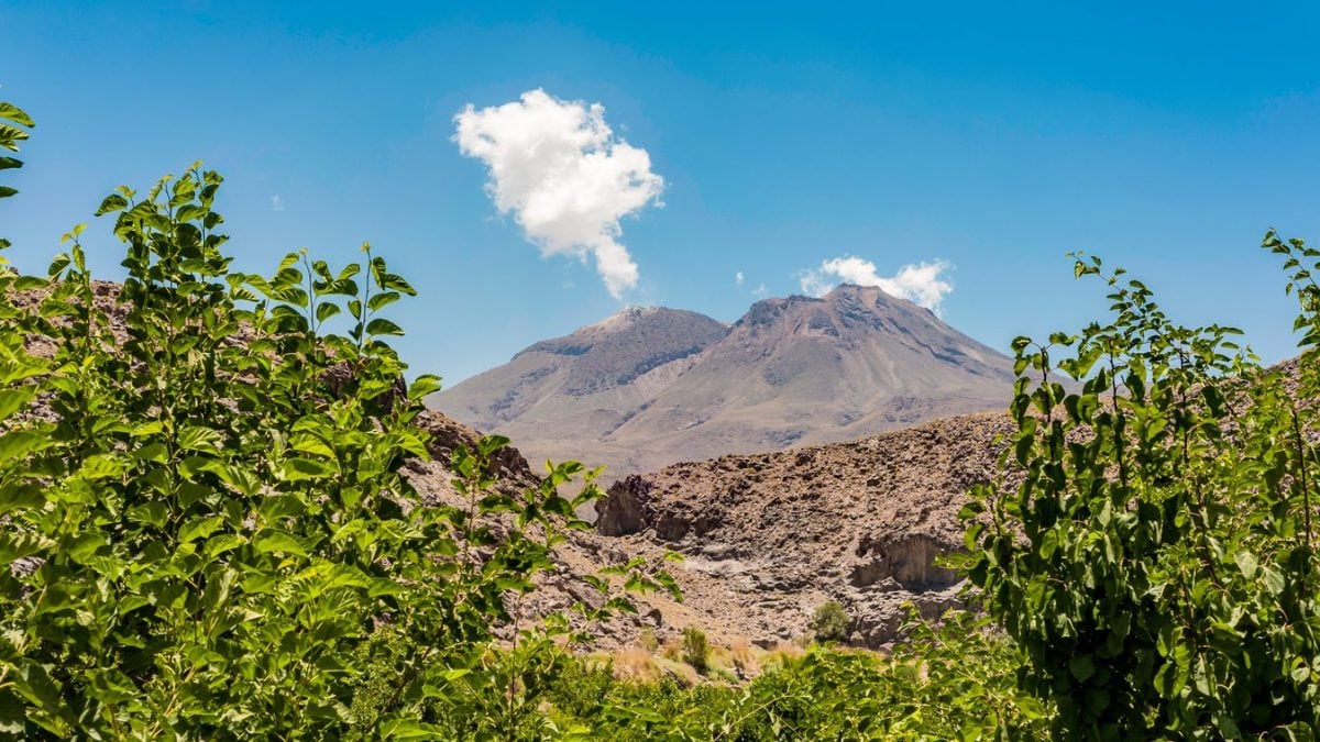 Un volcan "zombie" montre des signes de réveil après 700 000 ans : une éruption explosive en perspective 2 Le volcan Taftan