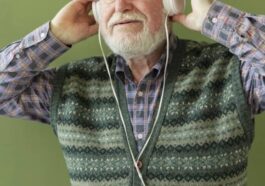 Une étude révèle que l'écoute ou la pratique de la musique réduit le risque de démence jusqu'à 39 % 22 Une étude révèle que l'écoute ou la pratique de la musique réduit le risque de démence jusqu'à 39 %