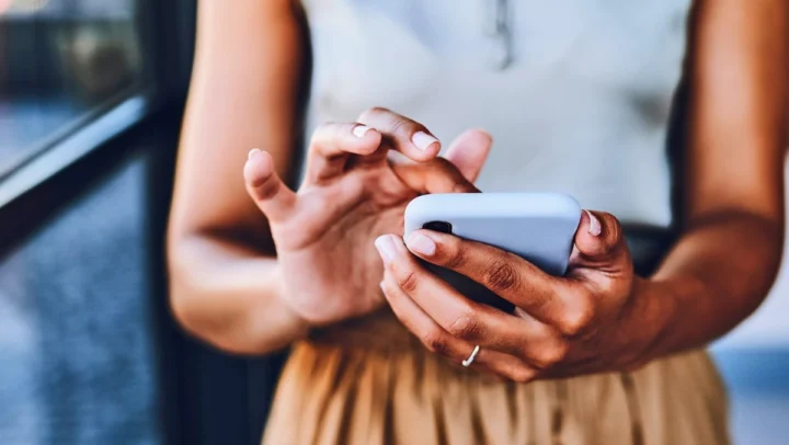 Le téléphone portable peut révéler des signes de troubles mentaux 5 1762027260 550 Le telephone portable peut reveler des signes de troubles