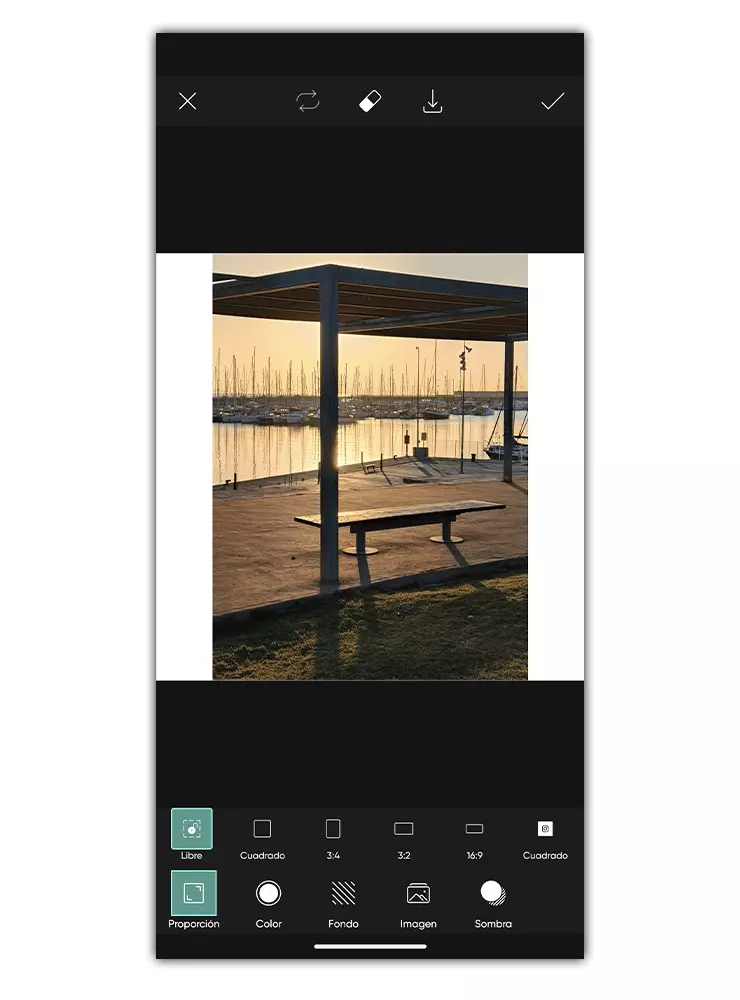 Le truc pour publier des photos sur Instagram sans que l'application te force à les recadrer 5 PicsArt