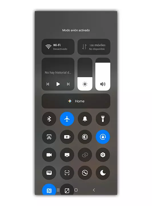 Voici comment lire n'importe quel message WhatsApp sans que le double coche bleu n'apparaisse 3 Mode avion sur téléphones Xiaomi