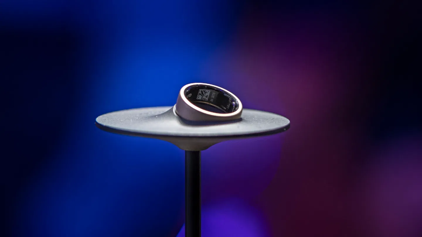 Oura poursuit Samsung pour le Galaxy Ring et revendique son trône des anneaux 3 Amazfit Helio Ring