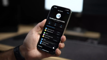 WhatsApp a dévoilé les numéros de téléphone et les photos de milliards d'utilisateurs. Info ou intox ? 30 WhatsApp a dévoilé les numéros de téléphone et les photos de milliards d'utilisateurs. Info ou intox ?