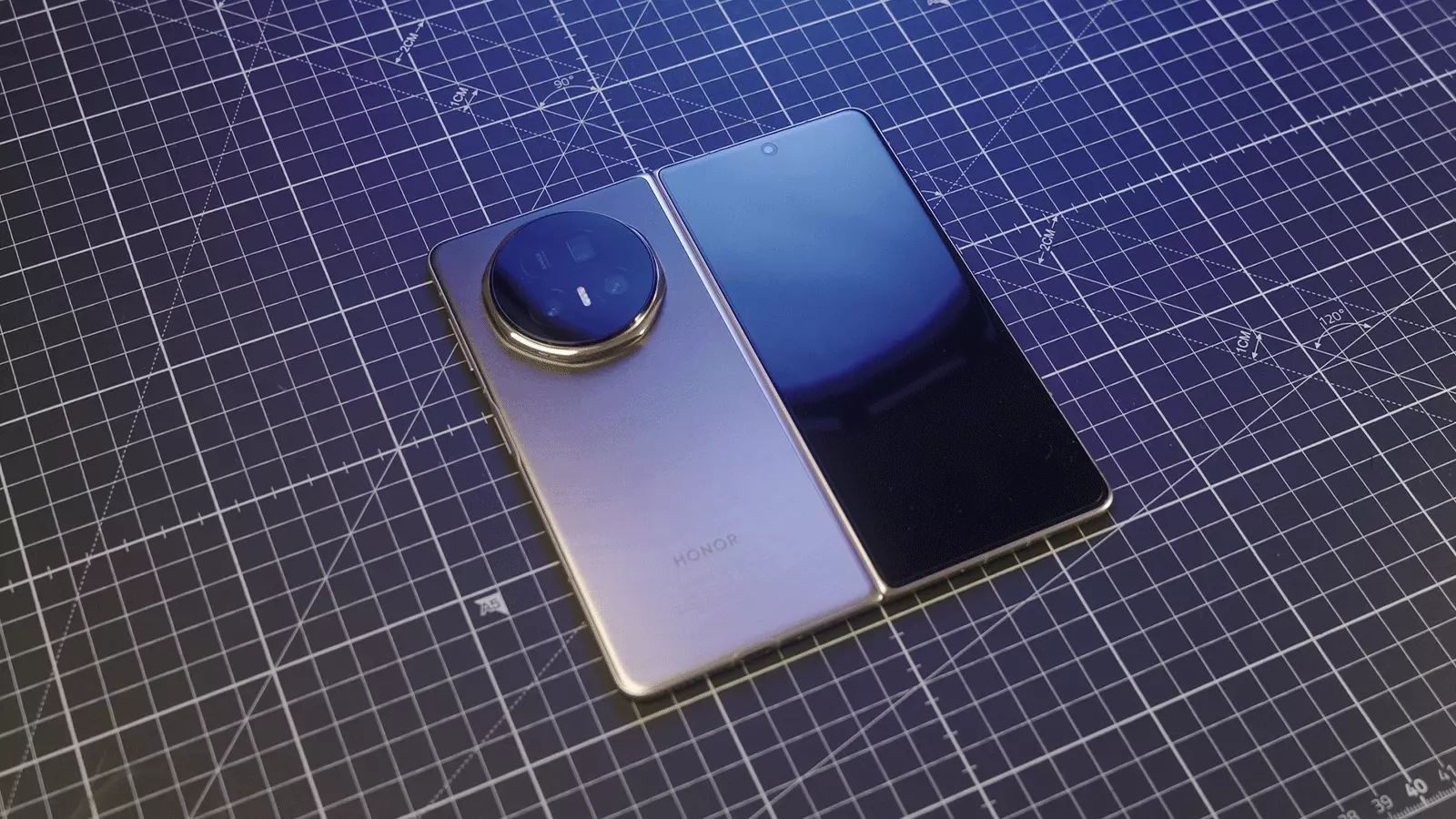 Le meilleur du Honor Magic V5 ne réside pas dans son design et son écran, nous l'avons découvert en le testant et c'est à l'intérieur 3 Honor Magic V5 déplié
