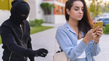 Les voleurs deviennent exigeants : S'ils ne peuvent pas te voler un iPhone, ils n'essaient même pas 10 Les voleurs deviennent exigeants : S'ils ne peuvent pas te voler un iPhone, ils n'essaient même pas