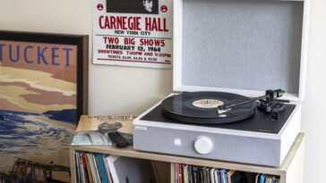 Ce dispositif aspire à devenir ton premier platine vinyle, mais pas n'importe laquelle 3 Cet appareil veut être votre première platine vinyle, mais pas n'importe laquelle