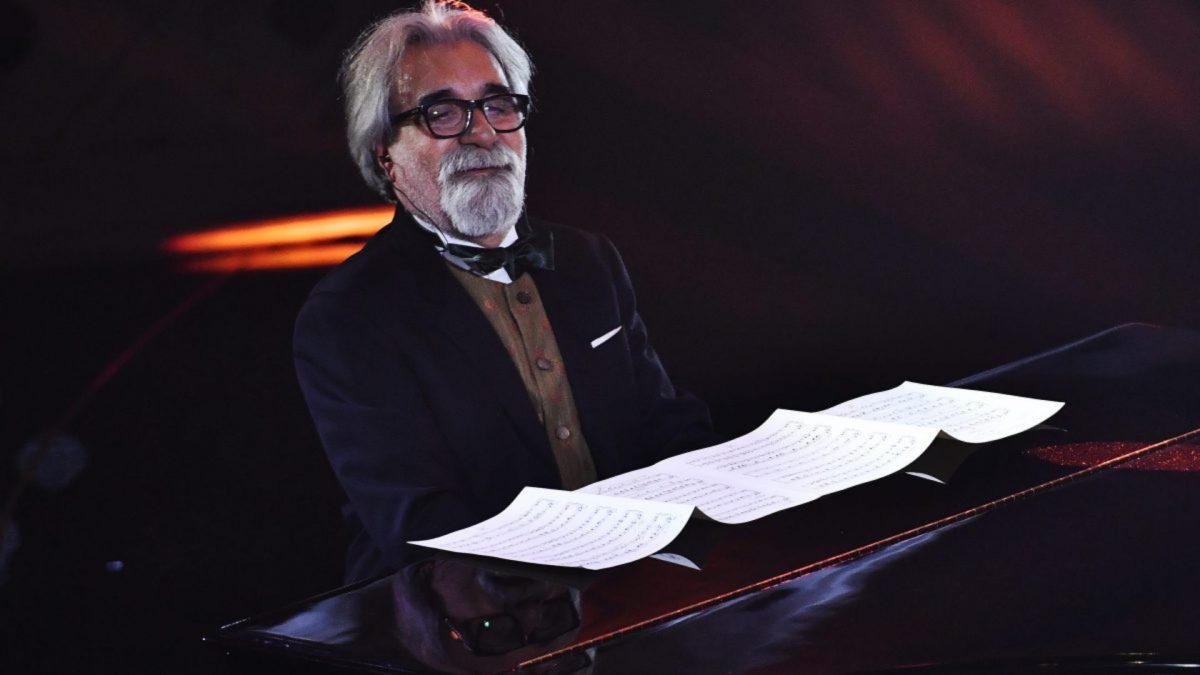 Comprendre la pneumonie interstitielle qui a coûté la vie à Peppe Vessicchio : comment cette maladie s'attaque aux poumons 2 Image