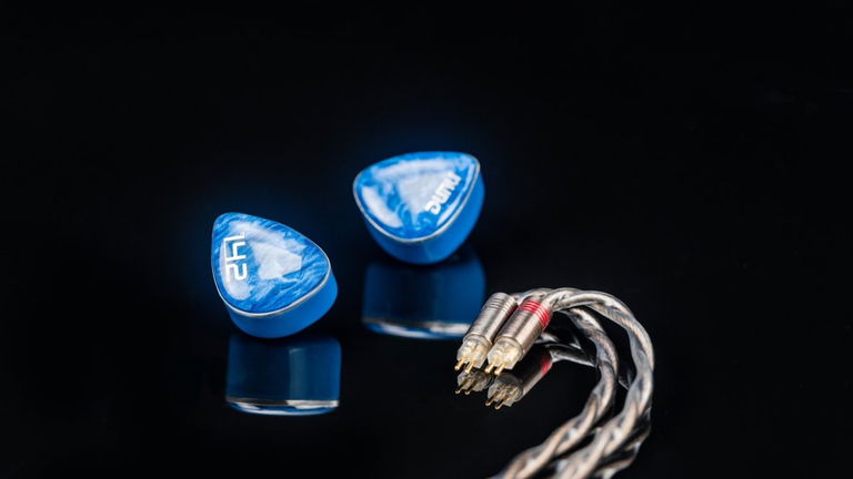 Découvrez les nouveaux DUNU DN142 : des écouteurs premium alliant qualité, confort et prix abordable 2 Découvrez les nouveaux DUNU DN142 : écouteurs de luxe accessible avec le meilleur de trois technologies