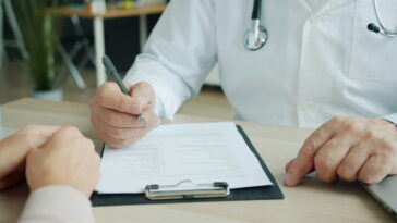 L'IA face au système : Claude aide une famille à réduire une facture hospitalière de 195 000 à 33 000 dollars 30 L'IA contre le système : Claude aide une famille à réduire une facture d'hôpital de 195 000 à 33 000 dollars