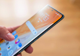 La désespérance de tout le monde lors de l'achat d'un nouveau smartphone