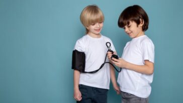 Les cas d'hypertension artérielle chez les moins de 19 ans ont presque doublé en 20 ans. Quelles en sont les raisons ?