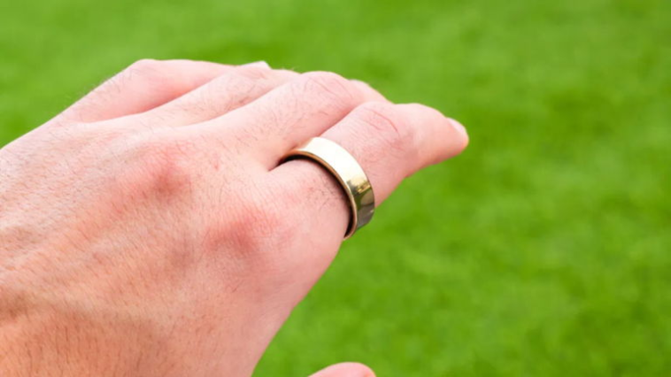 Oura poursuit Samsung pour le Galaxy Ring et revendique son trône des anneaux 1 Oura intente un procès à Samsung pour le Galaxy Ring et exige d'être le seul roi des bagues