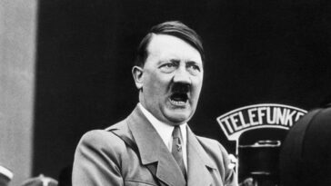 Qu'est-ce que la syndrome de Kallmann : symptômes et causes de ce trouble du micropénis dont (peut-être) Hitler était atteint 23 Adolf Hitler. Crédit: Getty