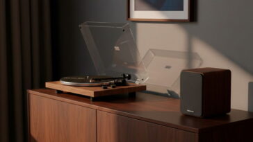 VULKKANO dévoile le TD10, un tourne-disque idéal pour débuter avec le vinyle facilement 4 VULKKANO présente le TD10, son premier tourne-disque pour ceux qui souhaitent commencer avec le vinyle sans complications