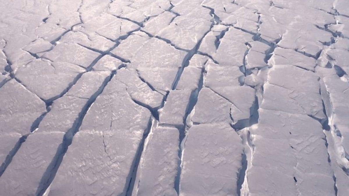 Fissures sur le glacier Thwaites