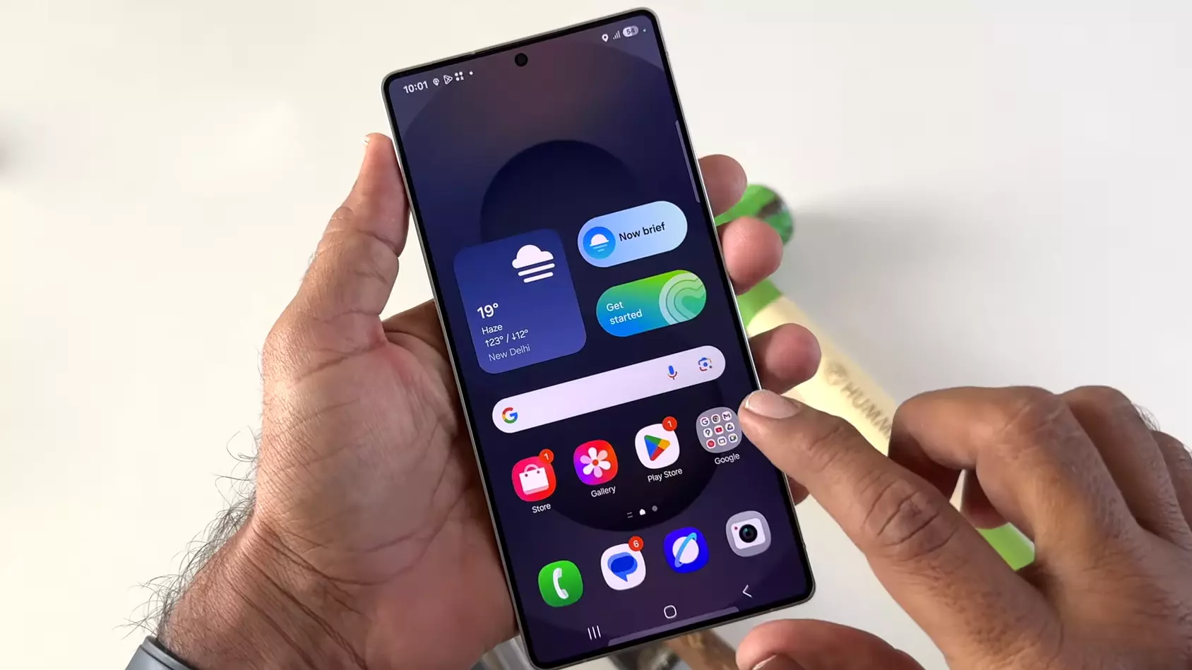 Quel smartphone possède l'écran le plus résistant aux rayures ? Ceramic Shield 2 contre Gorilla Glass Armor 2