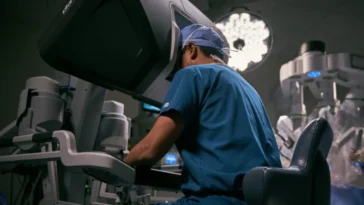L'ULS de Alto Ave réalise ses premières chirurgies rénales robotiques et renforce son leadership clinique