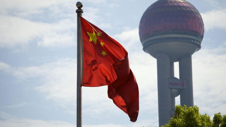 La Chine peut-elle triompher en IA avec des puces moins performantes ? Les USA doivent s'inquiéter 1 La Chine peut-elle gagner la course de l'IA avec des puces moins performantes ? Sa nouvelle infrastructure distribuée suggère des raisons de s'inquiéter pour les États-Unis.