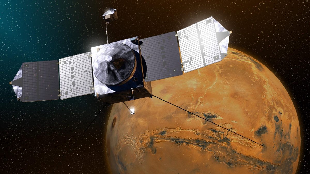 La NASA perd le contact avec la sonde Maven en orbite autour de Mars : ce que nous savons jusqu'à présent 2 Illustration de la sonde spatiale Mars Atmosphere and Volatile Evolution (MAVEN) de la NASA en orbite autour de Mars / Crédit : NASA/GSFC