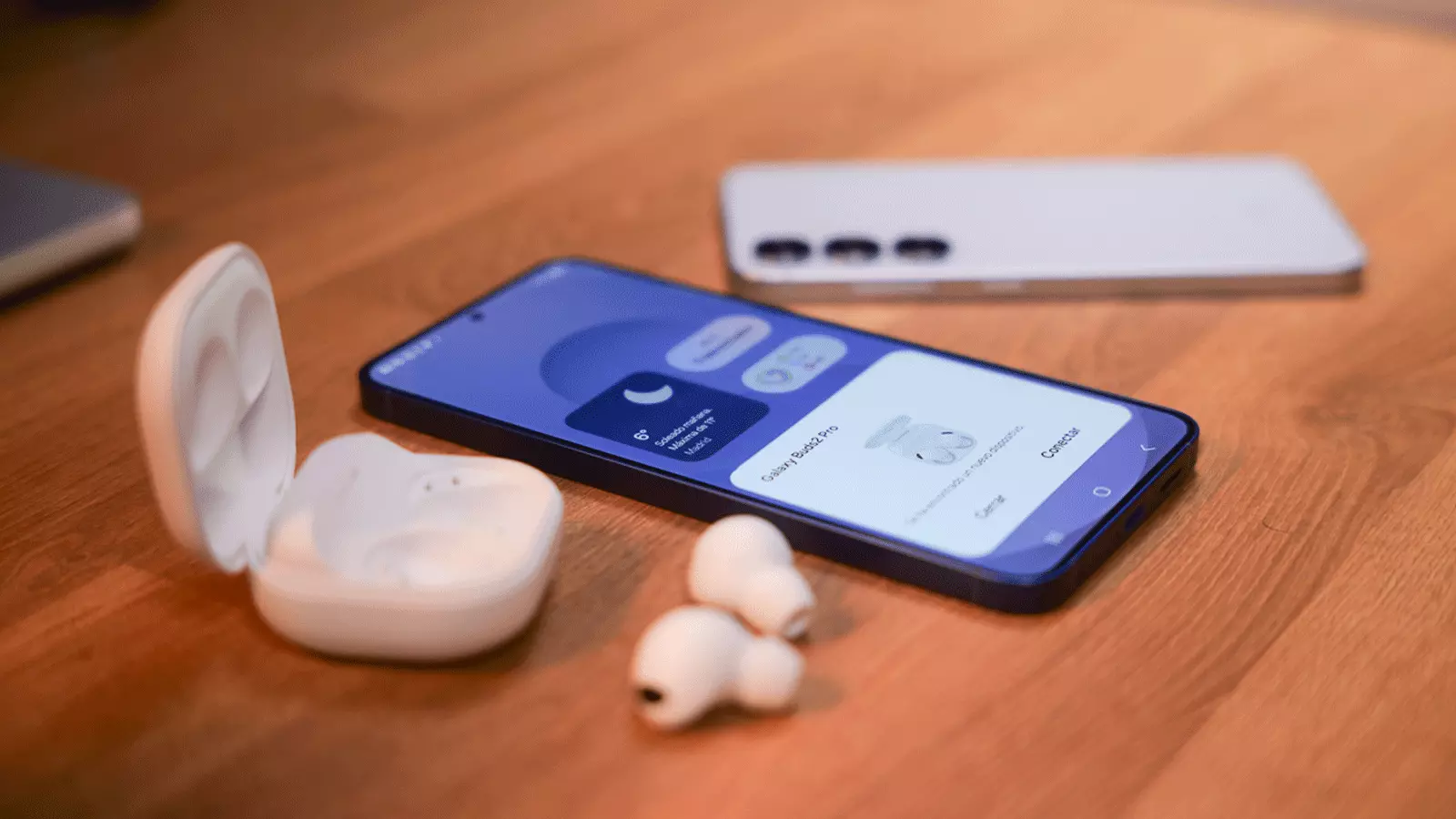 Le plus grand problème des écouteurs sans fil et la solution 2 Samsung Galaxy S25 auriculares Galaxy Buds
