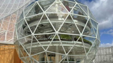 Les maisons du futur seront exactement comme cela : elles peuvent créer leur propre nourriture pour s'approvisionner