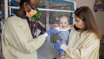 L'histoire de Baby KJ, l'unique enfant parmi les 10 figures marquantes de la science en 2025 selon Nature 30 Image