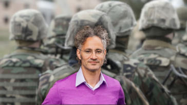 "Plus il y a de crimes de guerre, mieux c'est pour mon entreprise" : le PDG de Palantir lâche la bombe et défend la violence
