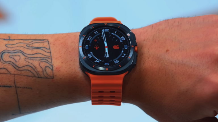 Samsung prépare le Galaxy Watch 9 et une vraie mise à jour du modèle Ultra attendu cette année 1 Samsung est déjà au travail sur le Galaxy Watch 9 et prépare le véritable renouvellement du modèle Ultra que nous n'avons pas vu cette année