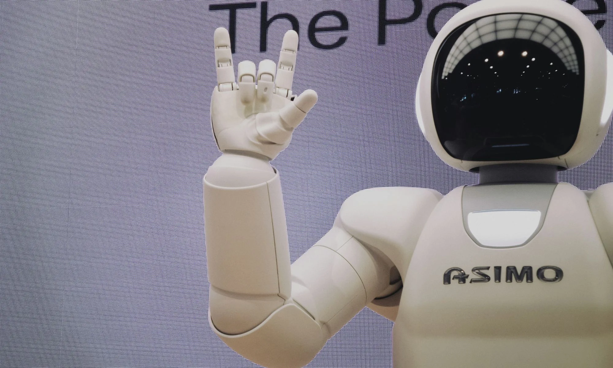 Voici comment le nouveau robot d'LG pourrait simplifier votre vie à la maison 2 Robot Asimov d'Honda