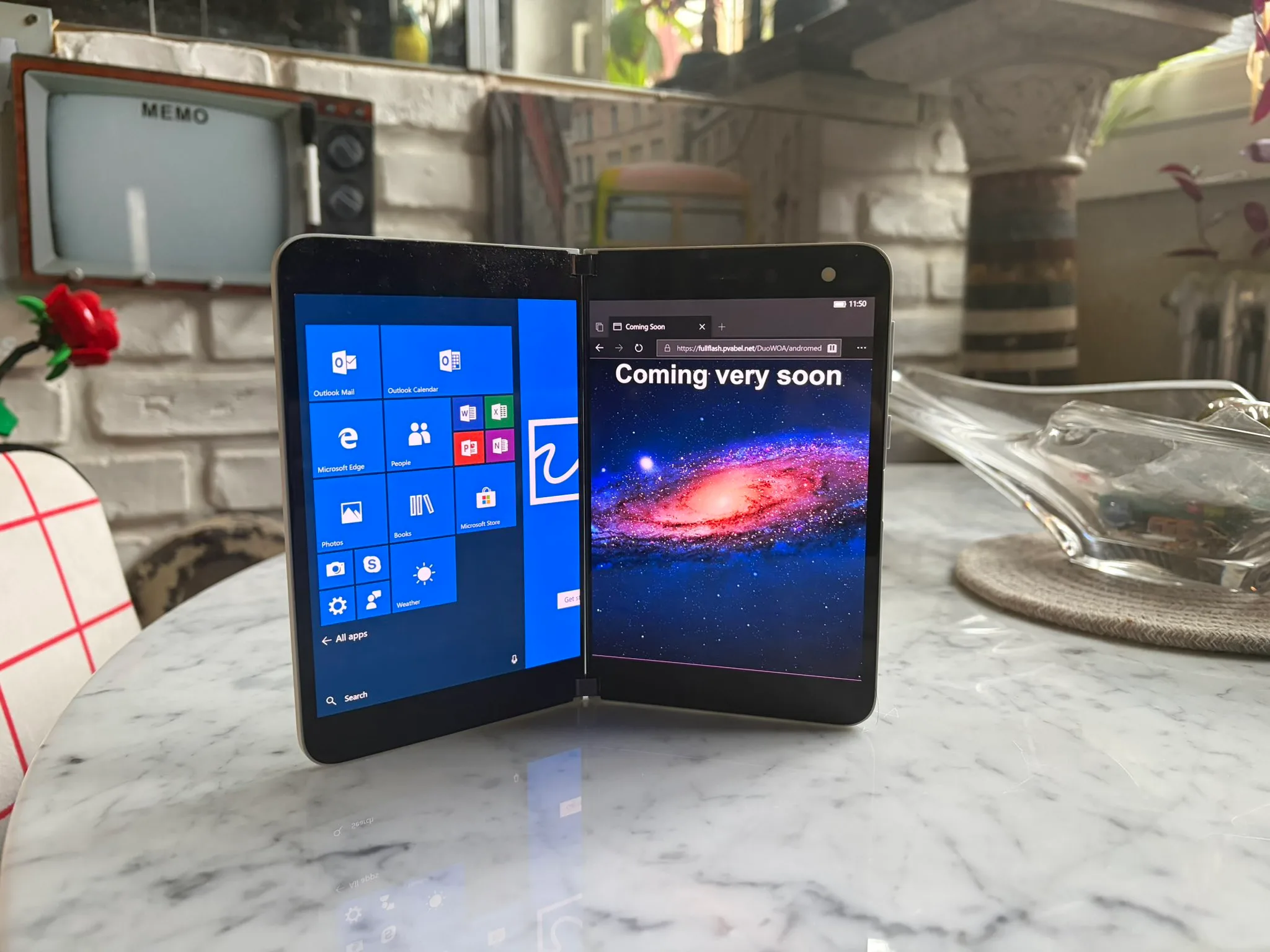 Vous pouvez désormais découvrir le système d'exploitation Windows Phone que Microsoft n'a jamais lancé 2 andromeda-os-on-surface-duo