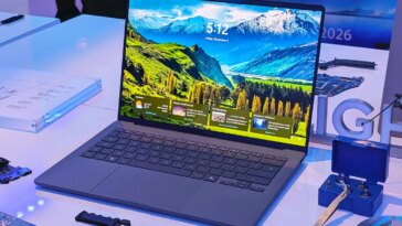 Le Zenbook A14 semble plus léger qu'un MacBook Air, mais est-ce que la légèreté est vraiment un atout ? 15 1767722241 Le Zenbook A14 Semble Plus Leger Quun Macbook Air Mais.jpg