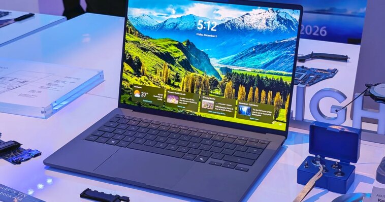 Le Zenbook A14 semble plus léger qu'un MacBook Air, mais est-ce que la légèreté est vraiment un atout ? 1 1767722241 Le Zenbook A14 Semble Plus Leger Quun Macbook Air Mais.jpg
